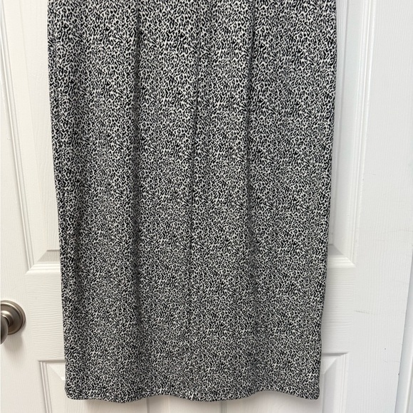 LOFT Women’s Leopard Print Sheath Midi Dress Size 8 - Picture 6 of 13